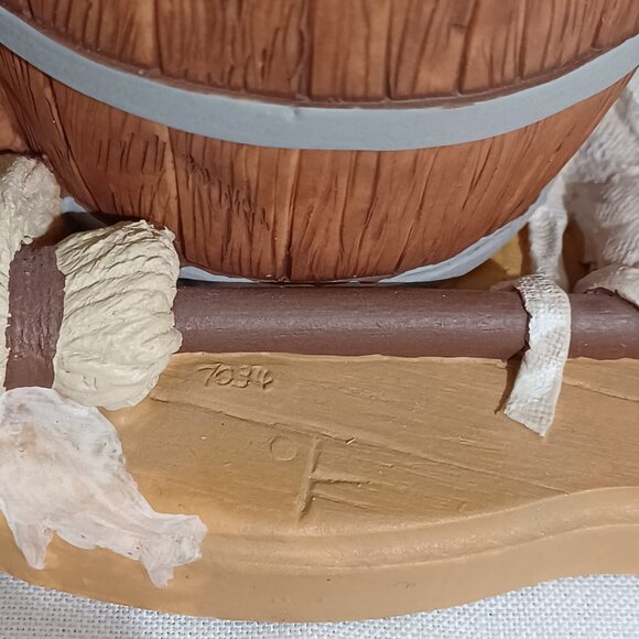 Tom Clark Cairn Studio USA 1995 Sculpture "WHO WILL BE RED?" by Roberta Griffin - Picture 6 of 12